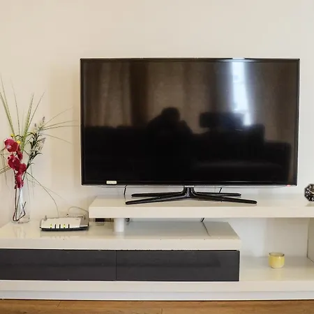 Apartment - High-quality In The Heart Of 3 *